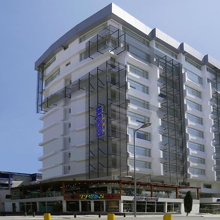 Park Inn By Radisson Quito Exterior photo