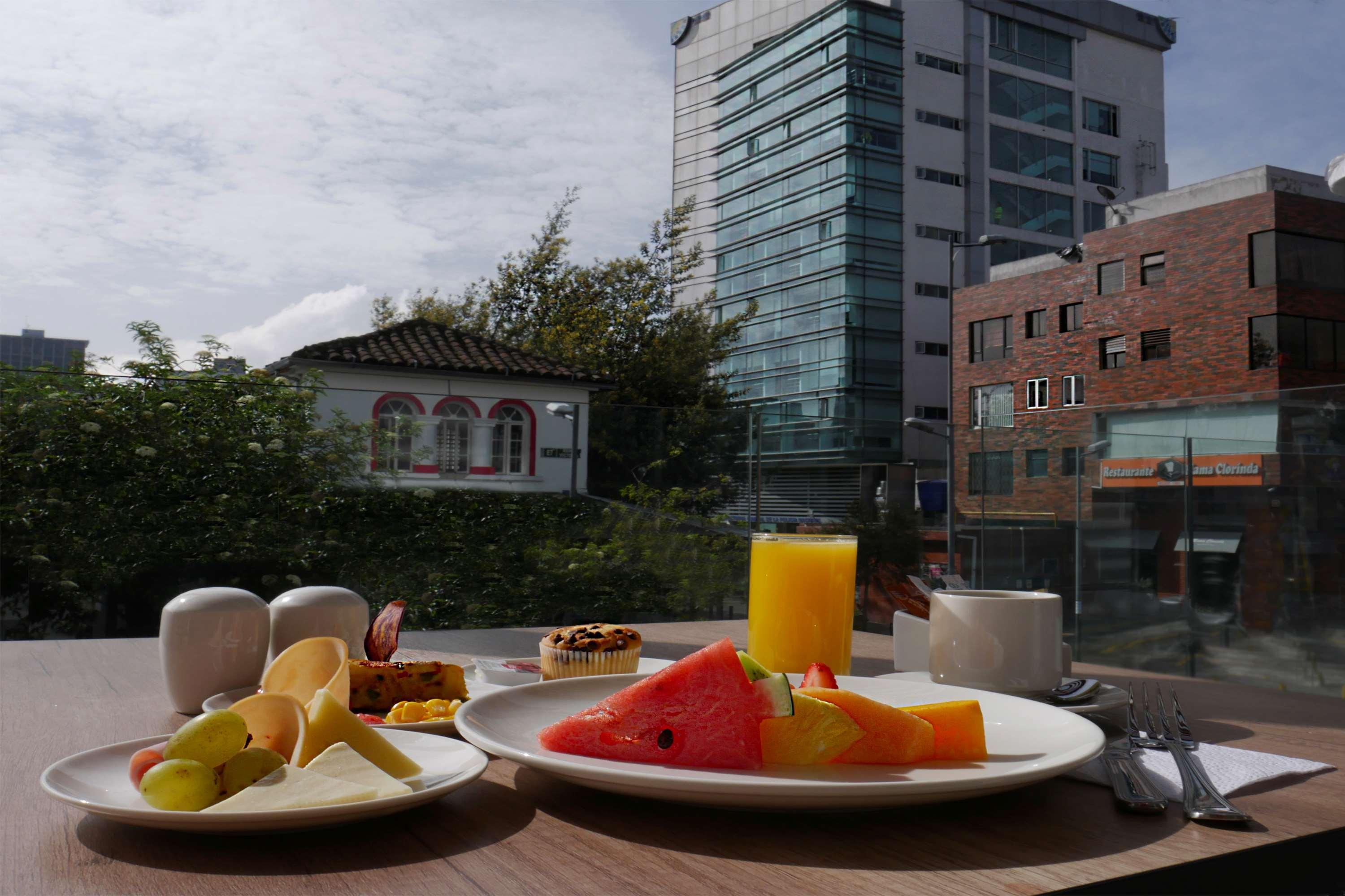 Park Inn By Radisson Quito Exterior photo